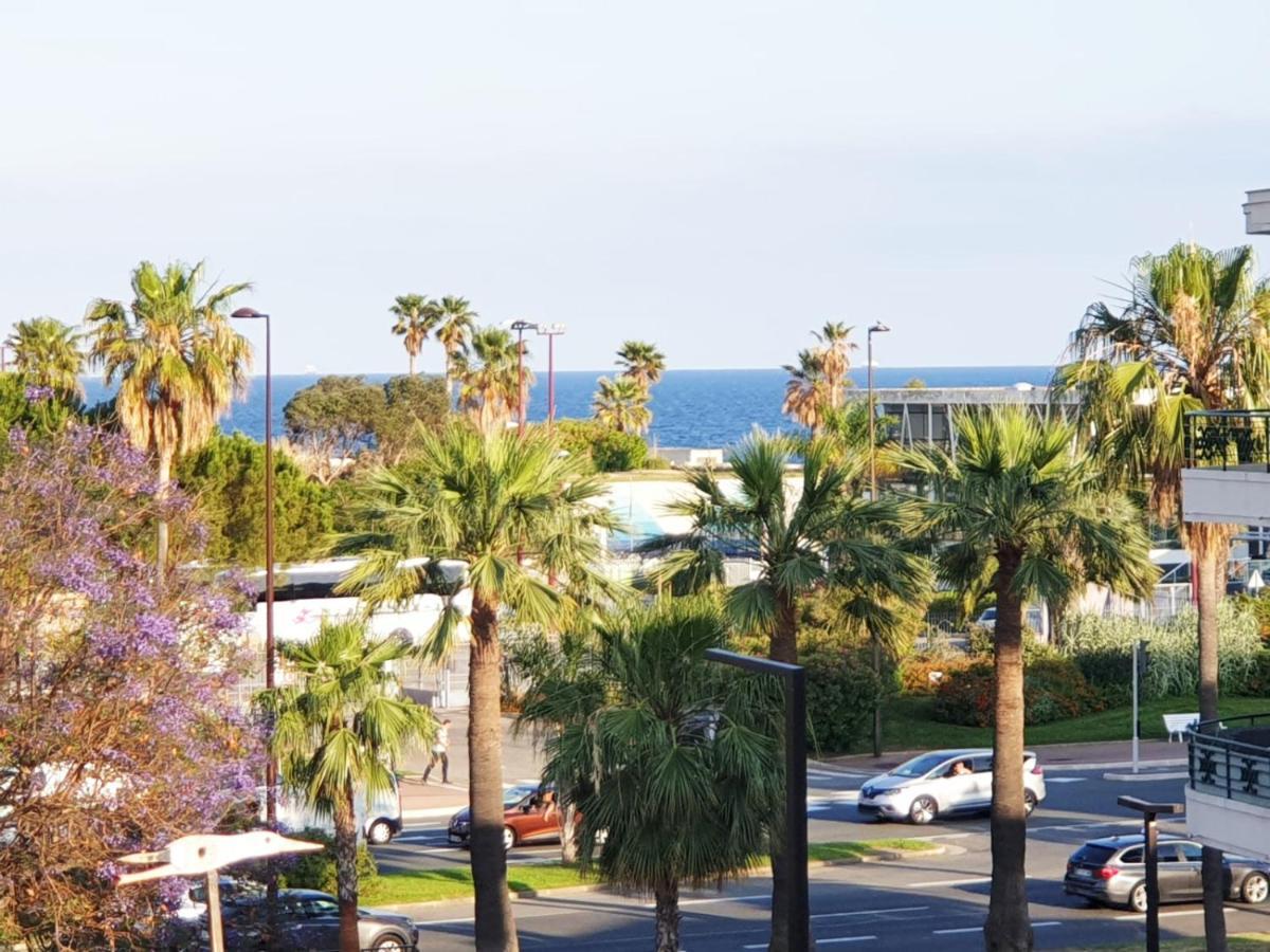 Beautiful T1 With Sea View Appartement